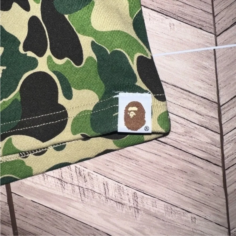 NWT BAPE : Camo Shark Sweat Shorts